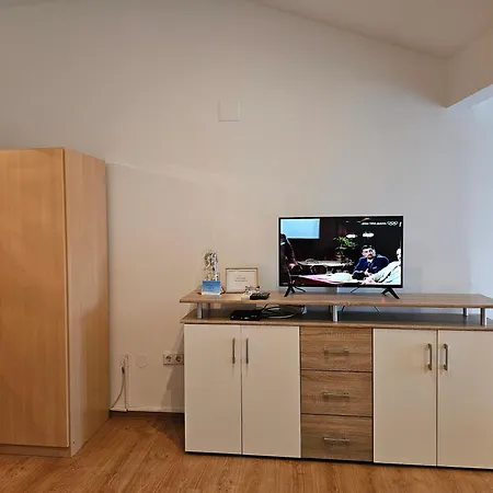 Royal Apartment *